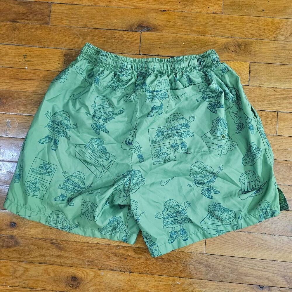 Nike Men's Sportswear Sole Food Woven Flow Shorts Size Large - Picture 7 of 7